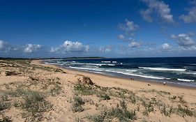 Plumeria Cottage Private Coastal Retreat By Australia No 1 Beach